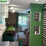 Color Apartment *